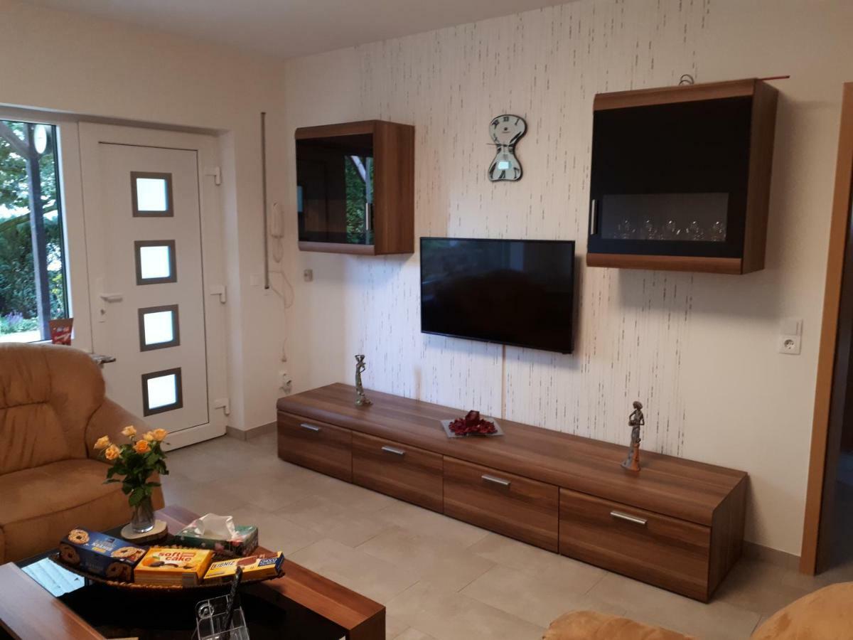 Ferienwohnung Am Sorpesee Allendorf  エクステリア 写真