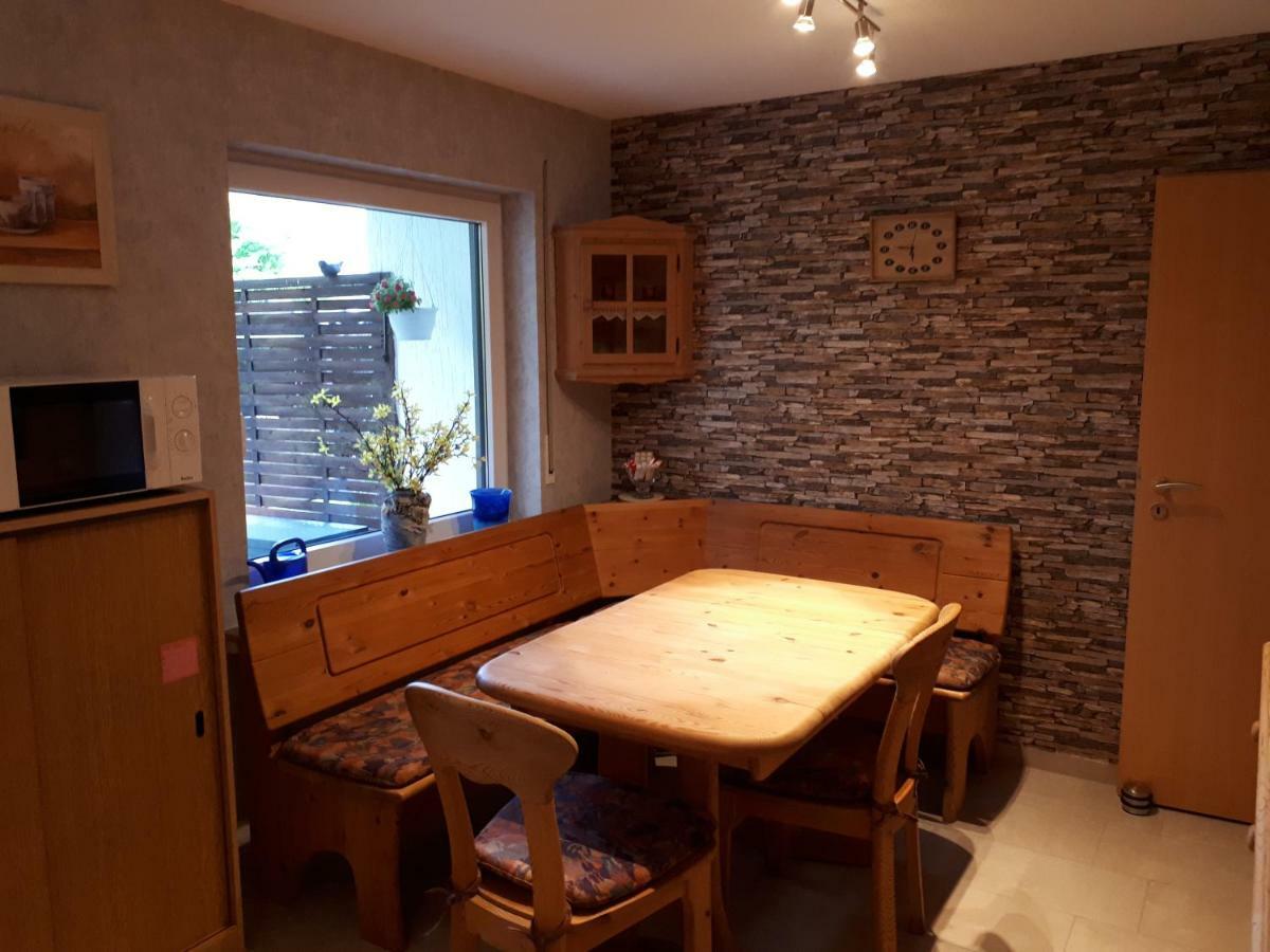 Ferienwohnung Am Sorpesee Allendorf  エクステリア 写真